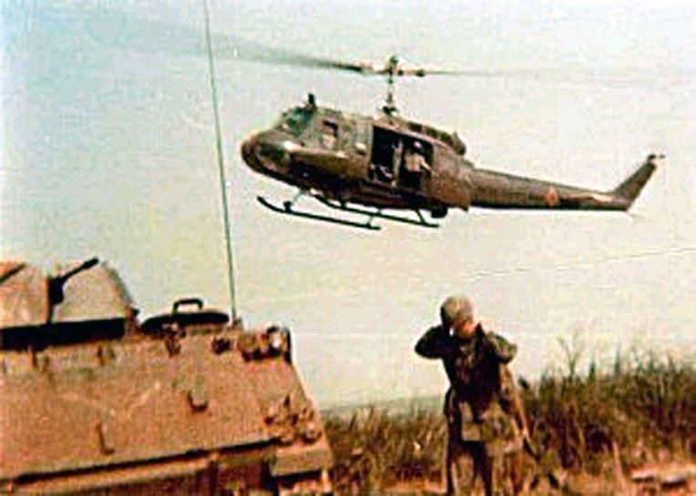 uh-1h의 이모저모.