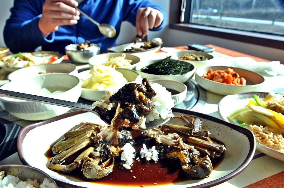 밥도둑 임진강 참게장 맛보세요 사진1