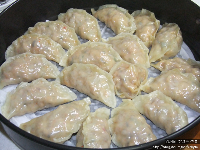 김치만두