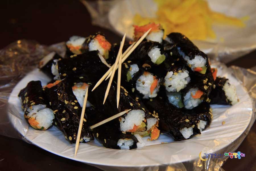 골목김밥 이미지