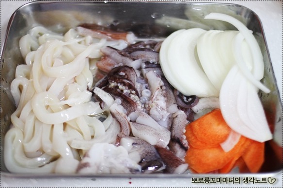 전자렌지로 쉽게 만드는 반찬모음(잡채,진미채,깻잎,오징어,버섯