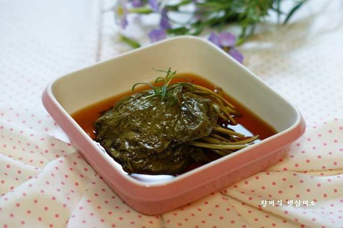 쌉싸름한 맛 상큼한 자연의 향 곰취 장아찌 만들기