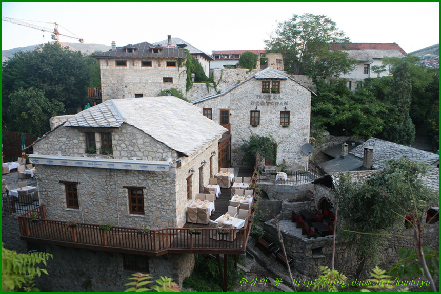 스타리 모스트(Stari Most) 다리-한강의 꽃