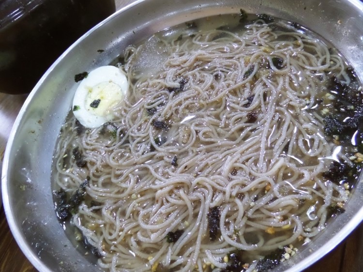 우물막국수 이미지
