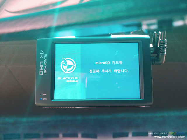 990FC03B5B56E318271C21