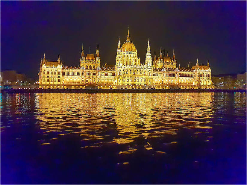 Hungarian Parliament Building 야경