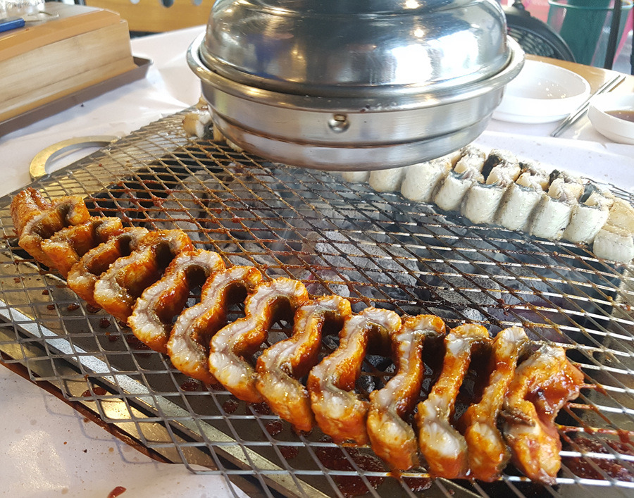 만석꾼민물장어 이미지