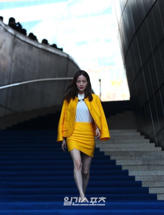 손여은
