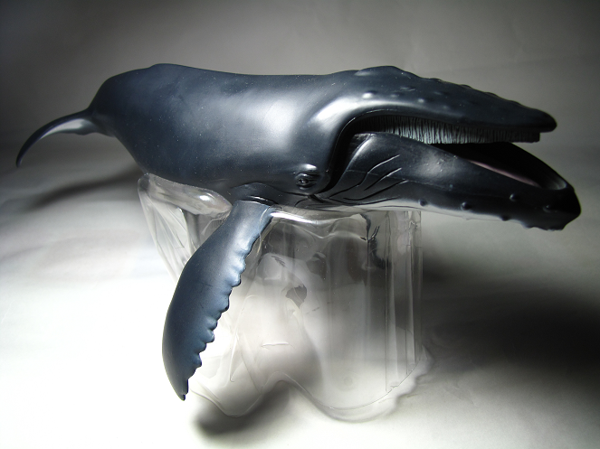 humpback whale figure